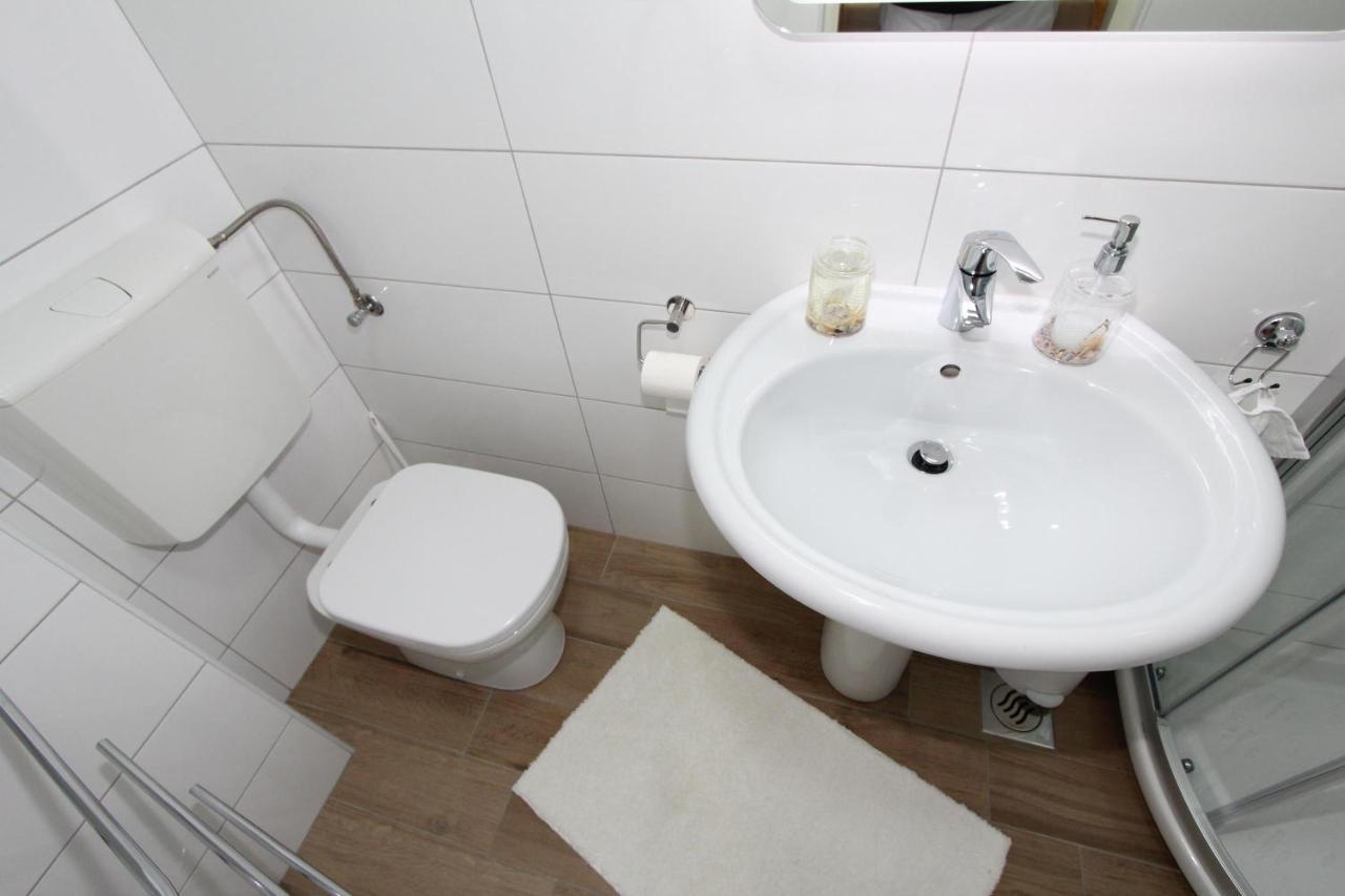 Room Roma Rovinj Extérieur photo